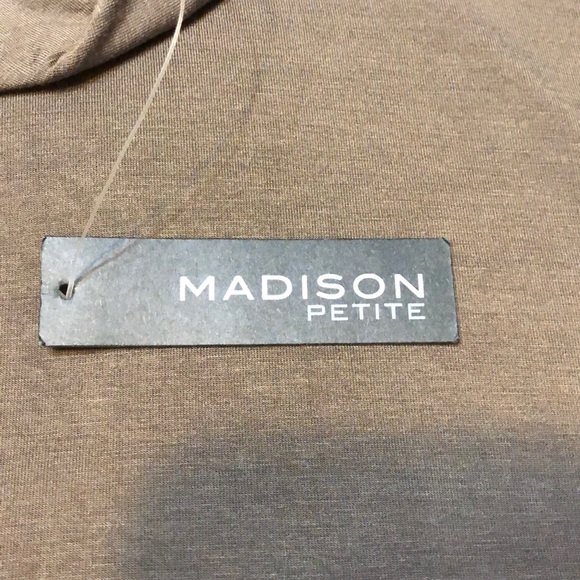 Madison Turtleneck - Picture 4 of 6